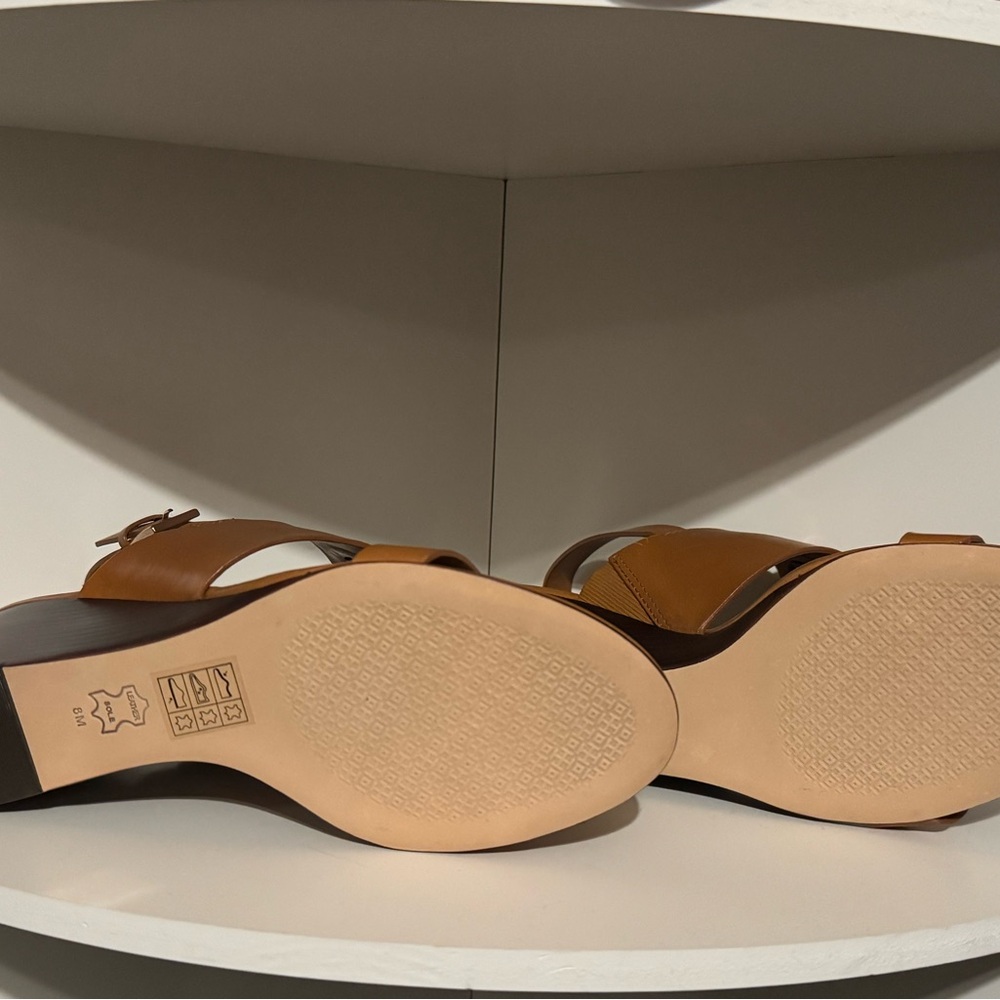 Tory Burch Metal Miller Sandal 65mm Wedges Tan Size 8 NWOT - Picture 3 of 3